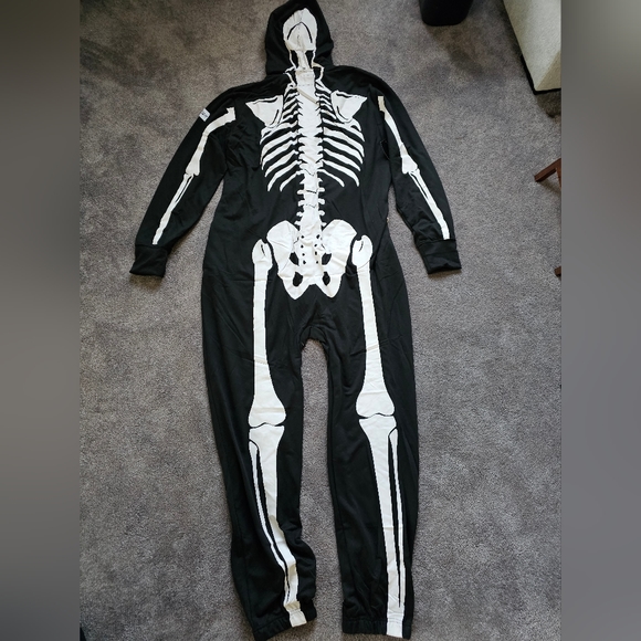 NWT full zip tipsy elves skeleton onesie costume - Picture 2 of 8
